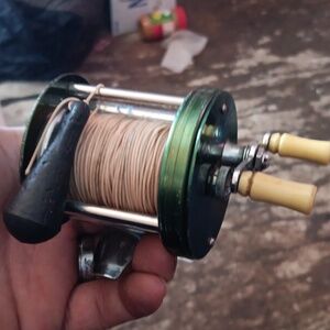 Unknown Brand Baitcast Fishing Reel